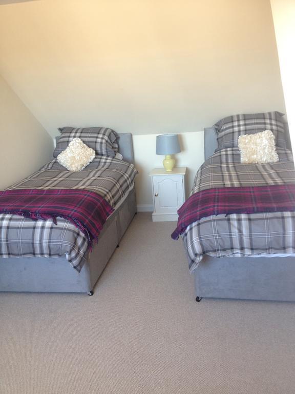 Acorn Apartment Dufftown Bagian luar foto